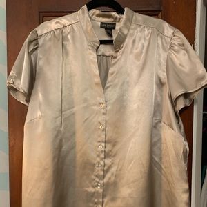 LANE BRYANT 22/24 BEIGE/GOLD BLOUSE